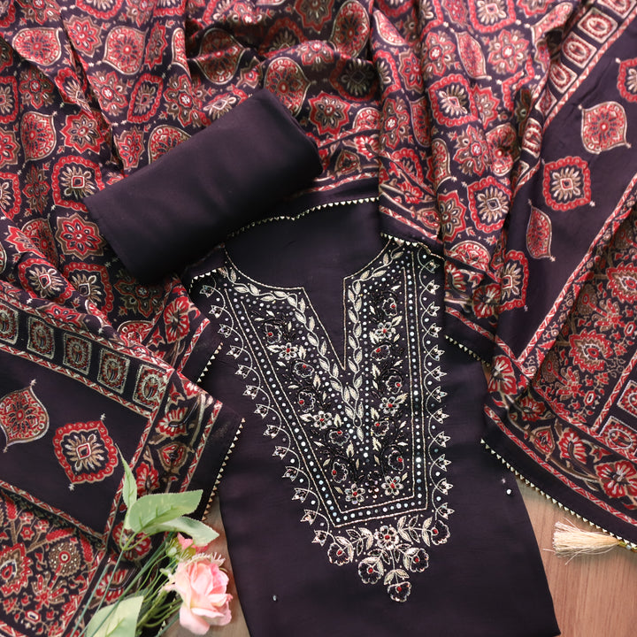 Shreya Midnight Black Embellish Neck Work with Patra Detailing Dola Silk Set