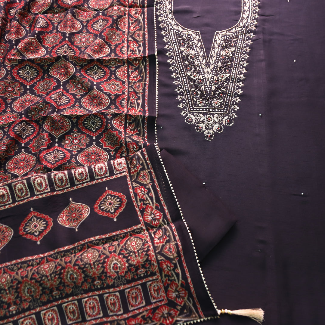 Shreya Midnight Black Embellish Neck Work with Patra Detailing Dola Silk Set