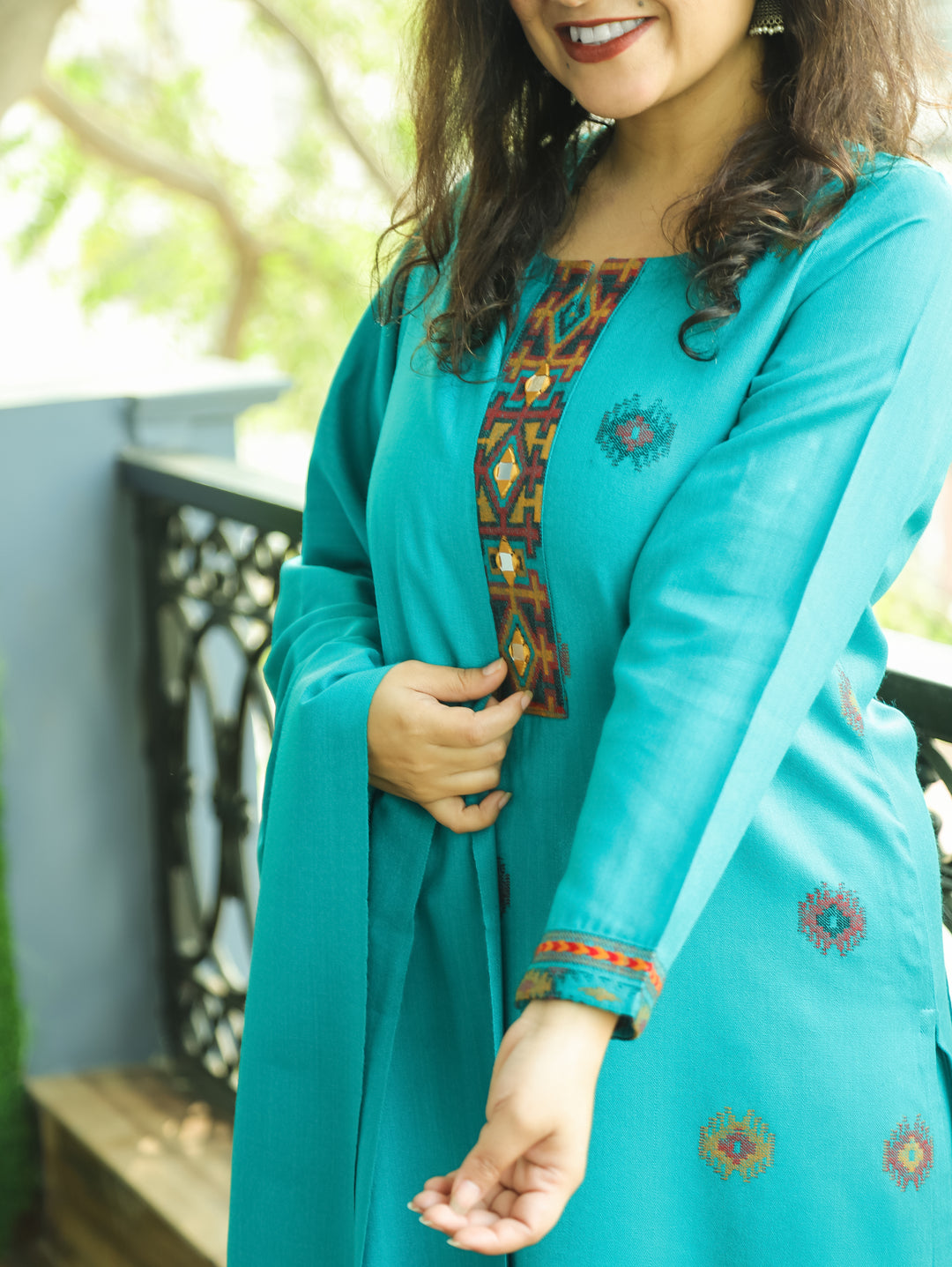 शैलजा Aqua Turquoise Round Neck Kullu Weaved Semi Pashmina Winter 3 Piece Set