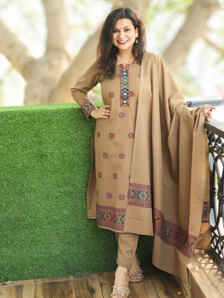 शैलजा San Tan Beige Round Neck Kullu Weaved Semi Pashmina Winter 3 Piece Set