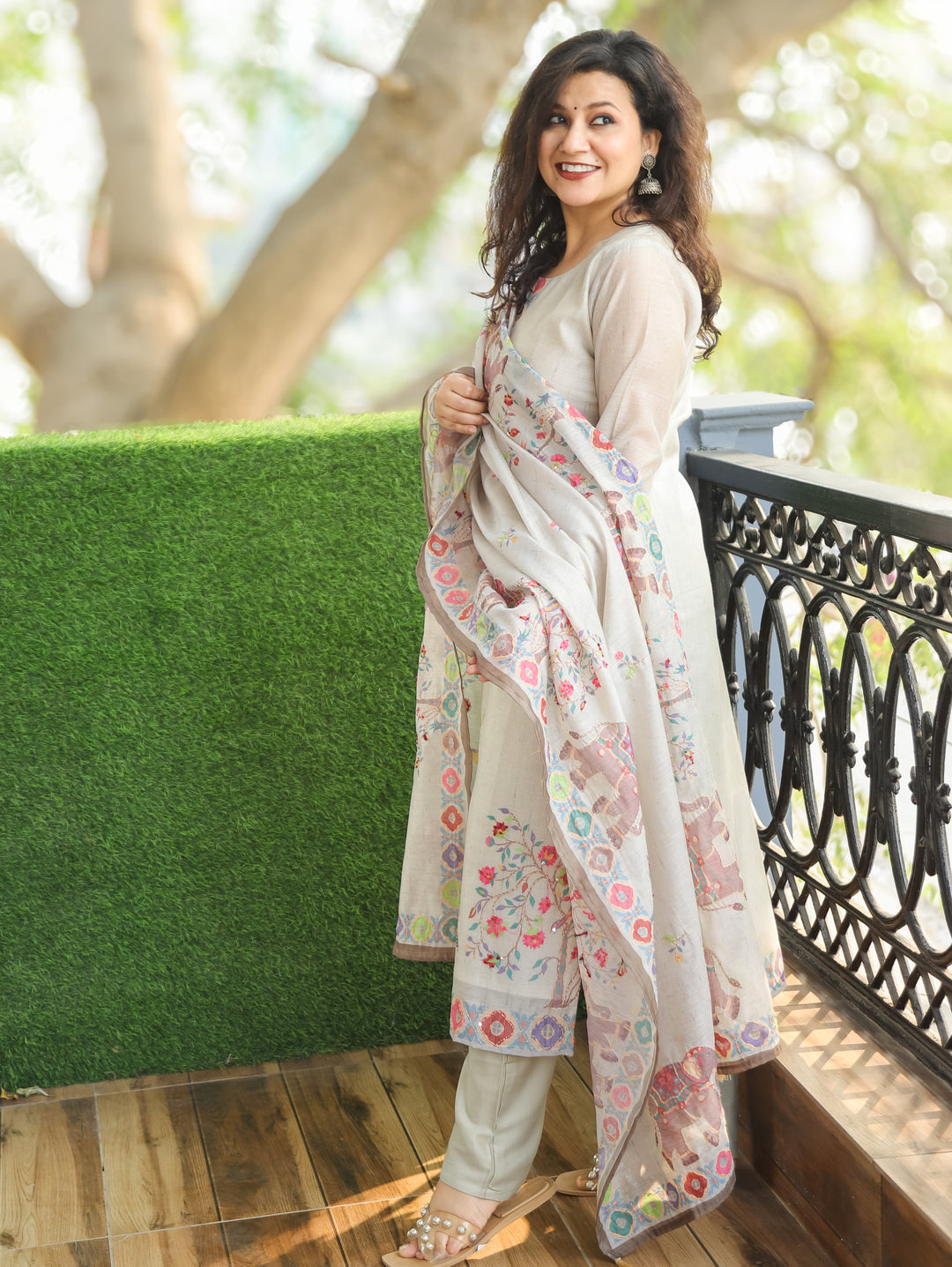 Chandni Light Grey Digital Printed with Kantha Work Detailing Chanderi 3 Piece Set