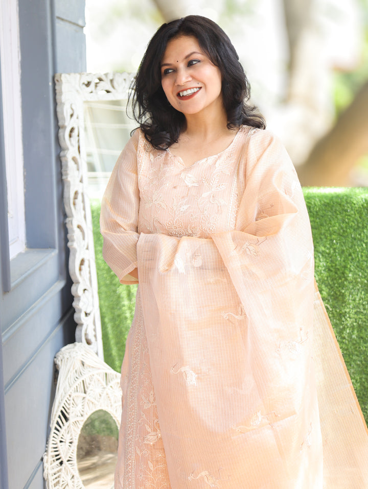 Madhavi Peach Panel Style Shimmer Kota Doriya Set
