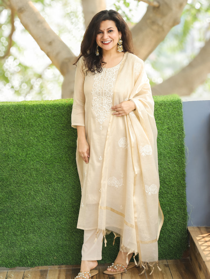 Haseena Ivory Beige Thread Embroidery with Pearl Work Shimmer Tissue Set