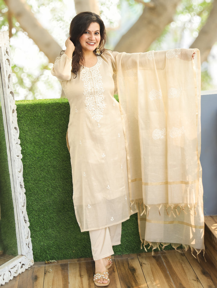 Haseena Ivory Beige Thread Embroidery with Pearl Work Shimmer Tissue Set