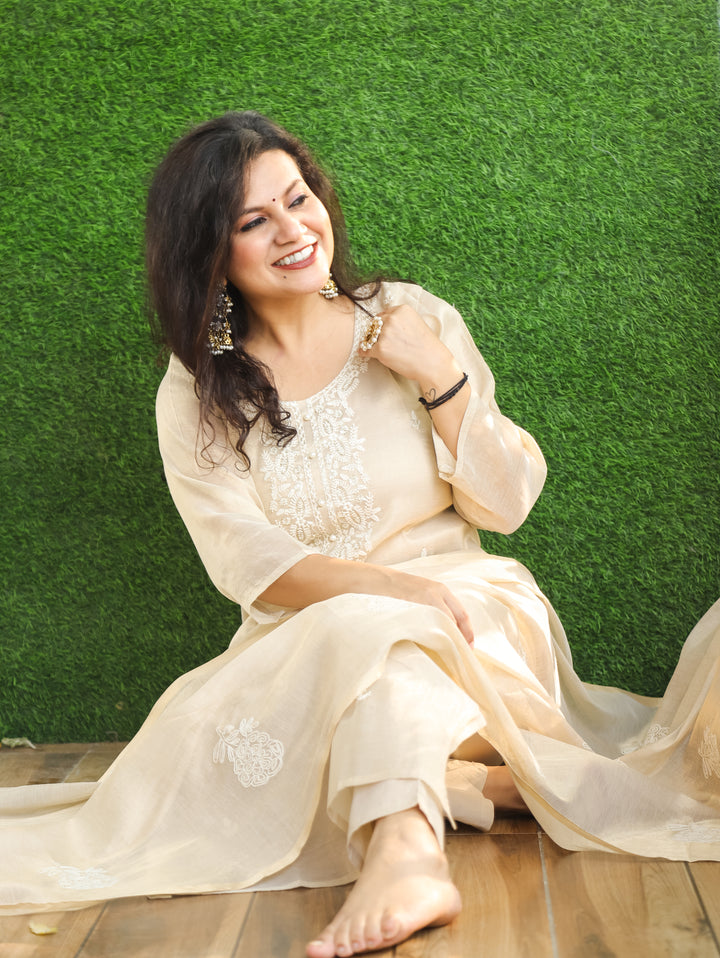 Haseena Ivory Beige Thread Embroidery with Pearl Work Shimmer Tissue Set