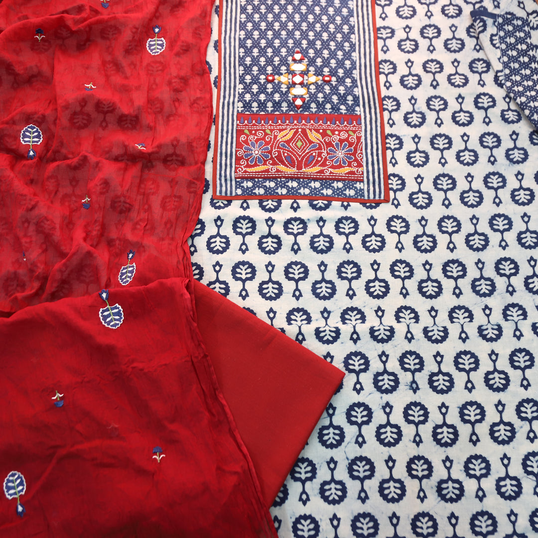 Roop Ice Blue Mirror Work Kutch Fusion Neck Dabu Print Cotton Set