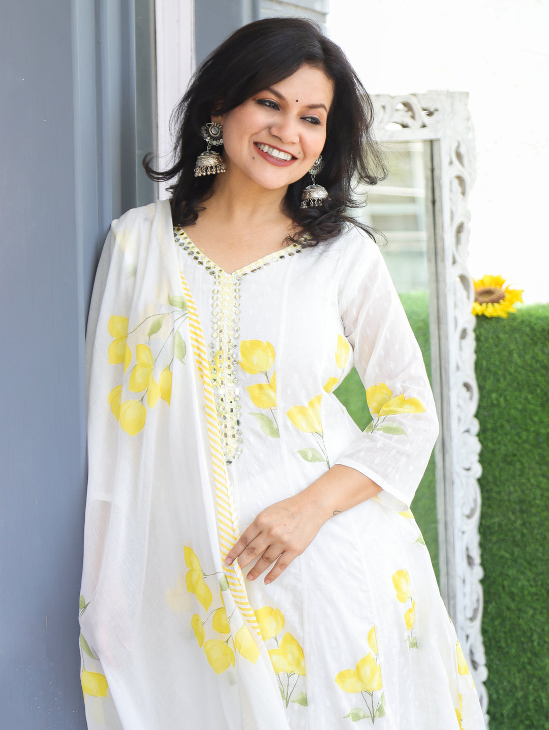 Bella White with Yellow Floral Mul Cotton 3 Piece Set