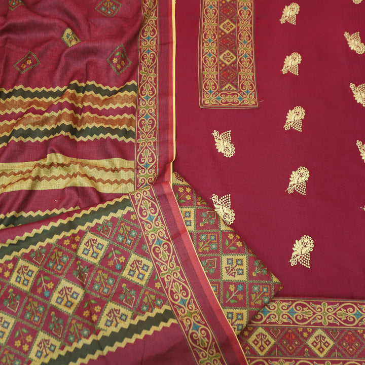 कशिश Magenta Pink Print Patch in Floral Embroidery Work Semi Pashmina Winter Set