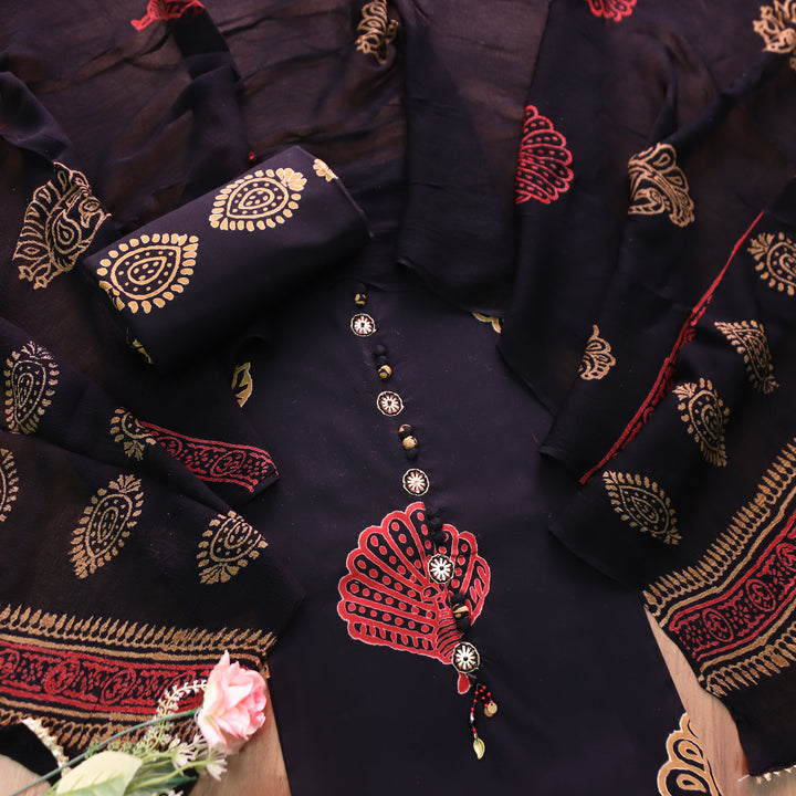 Yashvi Black Kardana with Potli Button Digital Printed Cotton Set