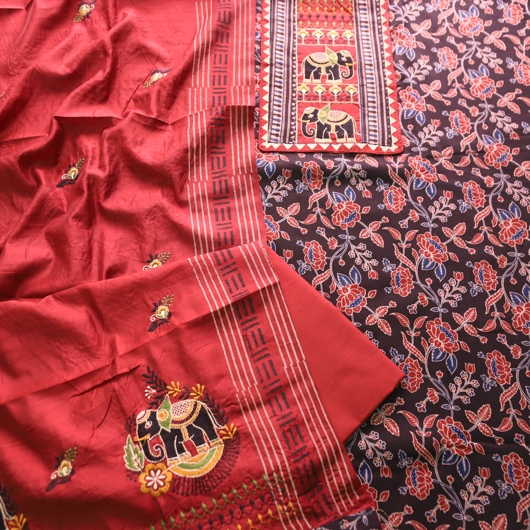 Sudhasi Faded Black Kutch Embroidered Work Ajrak Printed Cotton Set