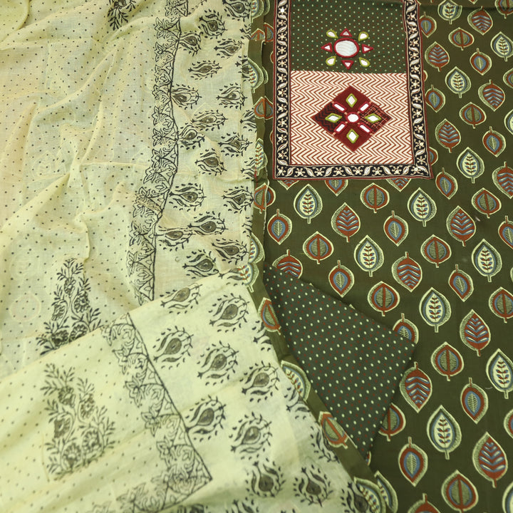 Seyri Pine Green Kutch Patch with Mirror Work Leaf Print Cotton Set