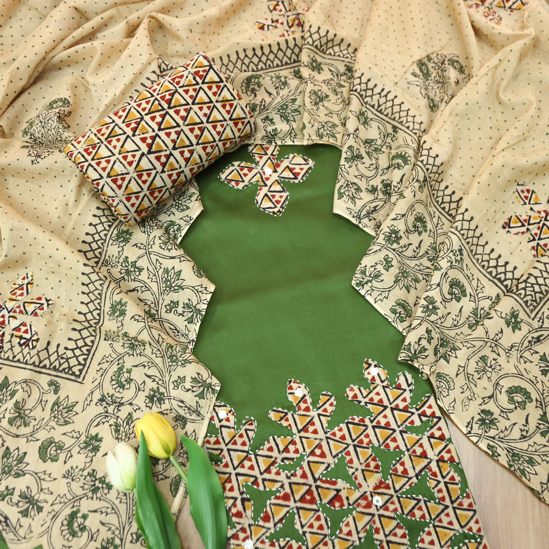 Saloni Grass Green Applique Kalamkari Patch Hem Glazed Cotton Set