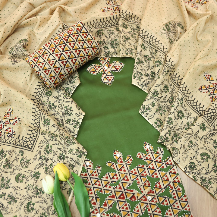 Saloni Grass Green Applique Kalamkari Patch Hem Glazed Cotton Set