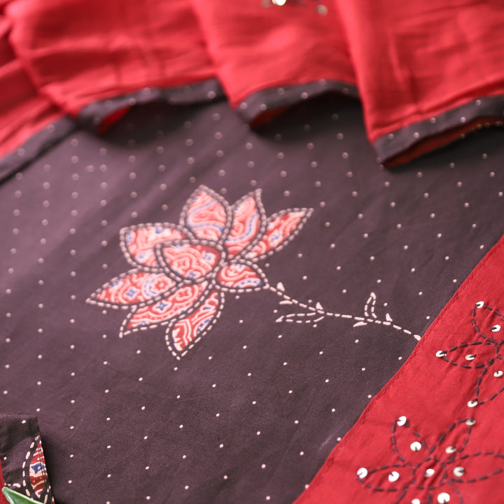 Saloni Ebony Black Ajrak Floral Print with Thread Hem Cotton Set