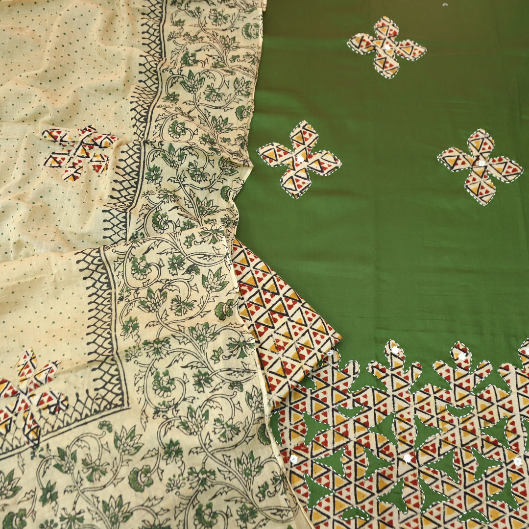 Saloni Grass Green Applique Kalamkari Patch Hem Glazed Cotton Set