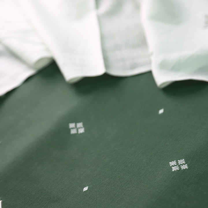 Madhubala Green with All Over Thread Weaved Handloom Cotton Set