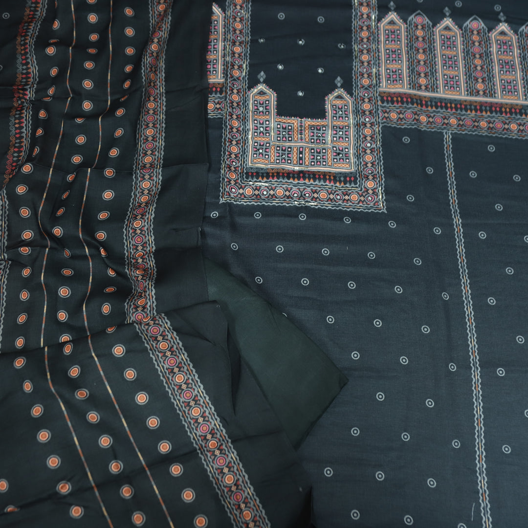 शाहीमहल Coal Black Elegant Panel Print with Patra Work Semi Pashmina winter Set