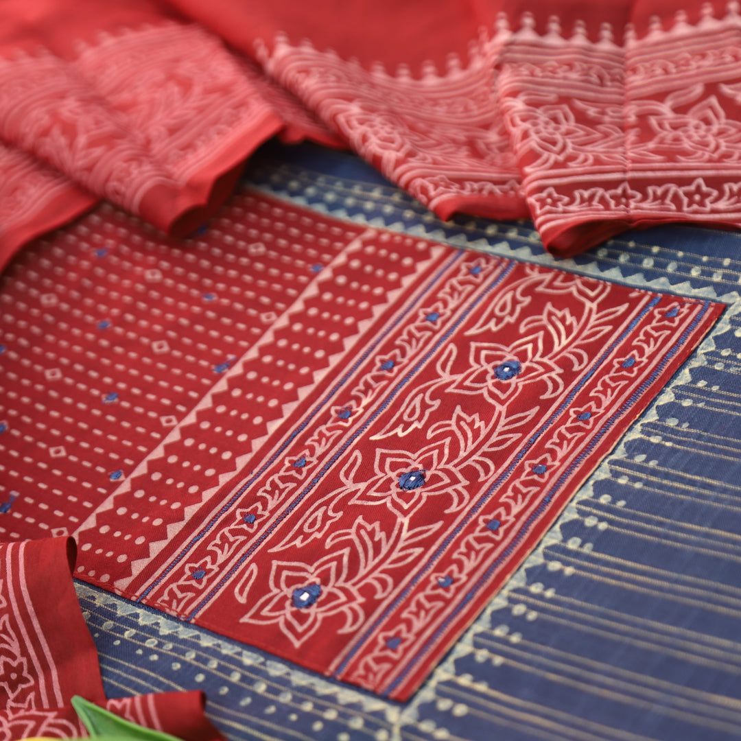 Bansi Denim Blue Batik Printed Yoke in Weaved Cotton Set