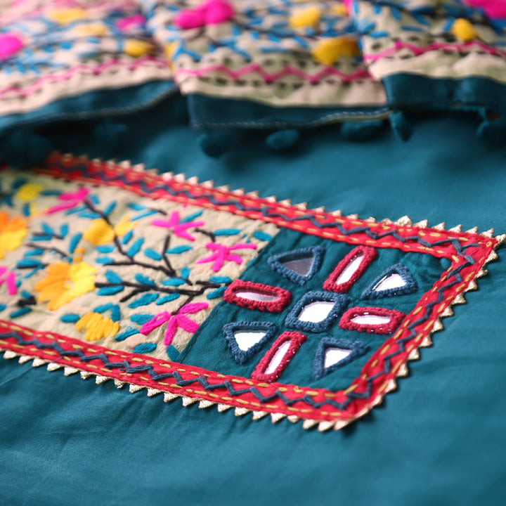 Kanyakumari Prussian Blue Mirror In Front with Patch Glazed Cotton Suit Set