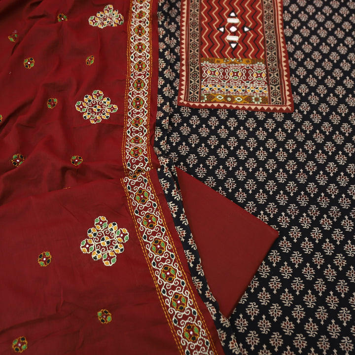 Sundri Ebony Black Kutch Patch with Mirror Work Zig-Zag Yoke Printed Cotton Suit Set
