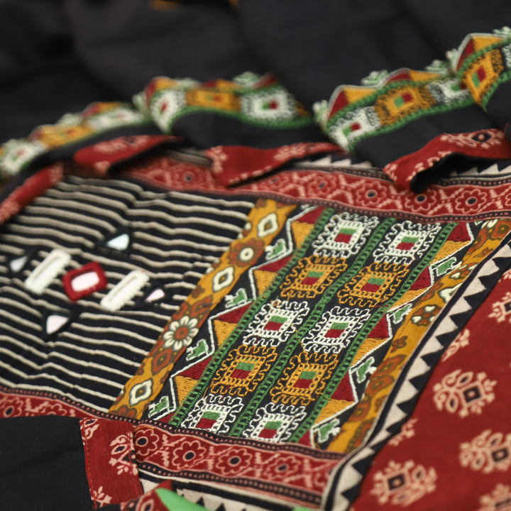 Sundri Berry Red Kutch Patch with Mirror in Embroidered Yoke Printed Cotton Set