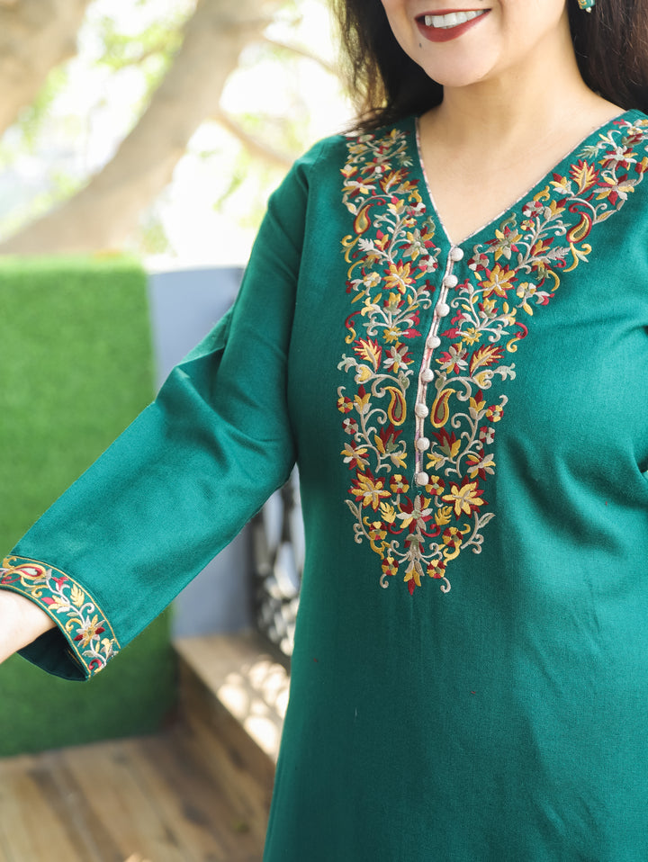 Vanaya Dark Green Embroidered with Potli Button Semi Pashmina Winter Kurti