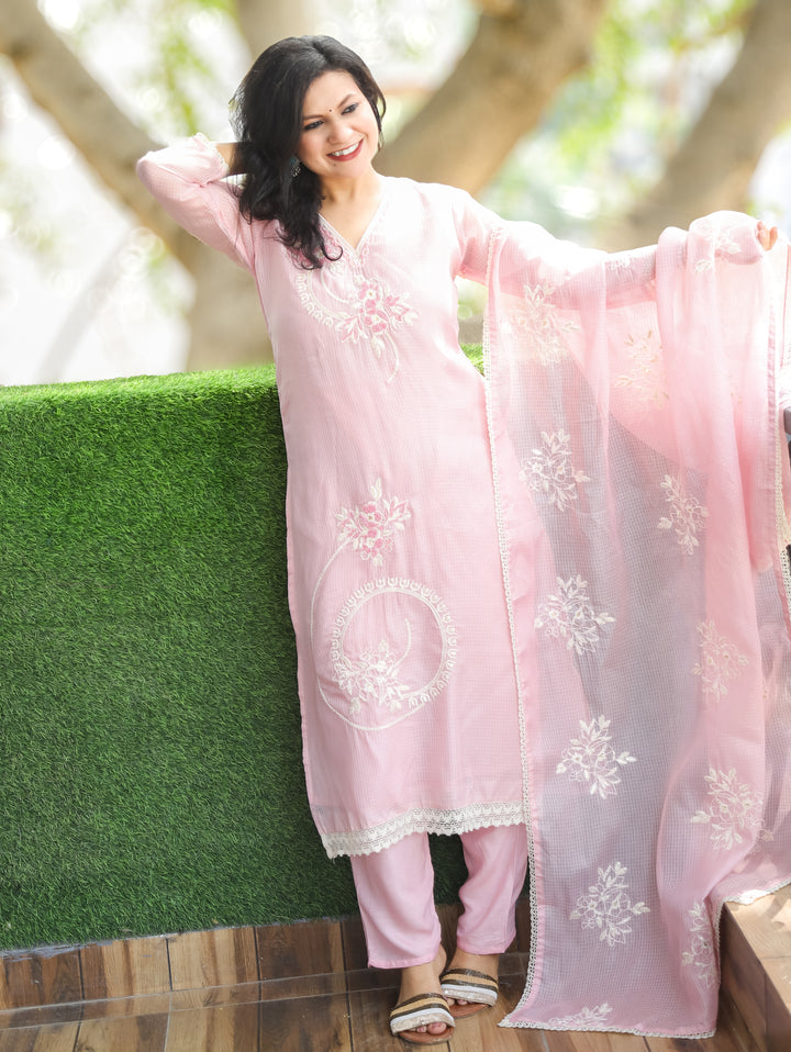 Roshni Baby Pink V Neck Kardana Work Kota Doriya 3 Piece Set