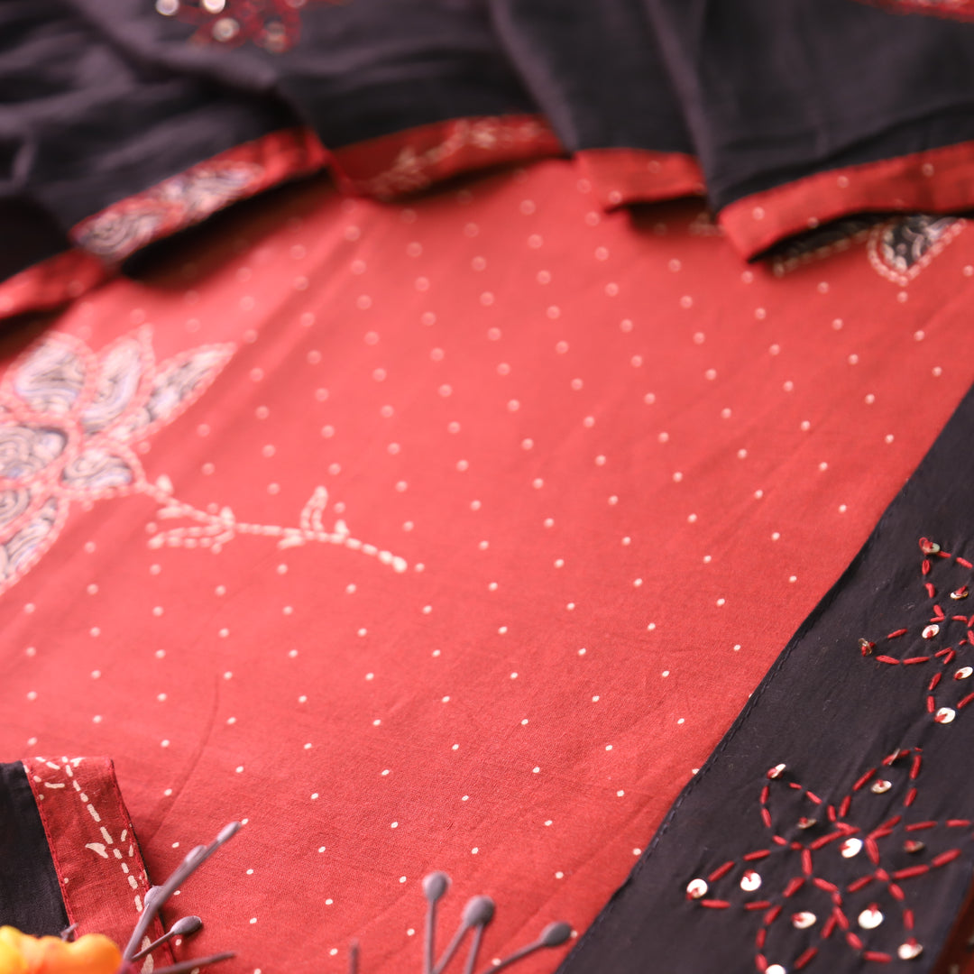 Saloni Bride Red Ajrak Floral Print with Thread Hem Cotton Set