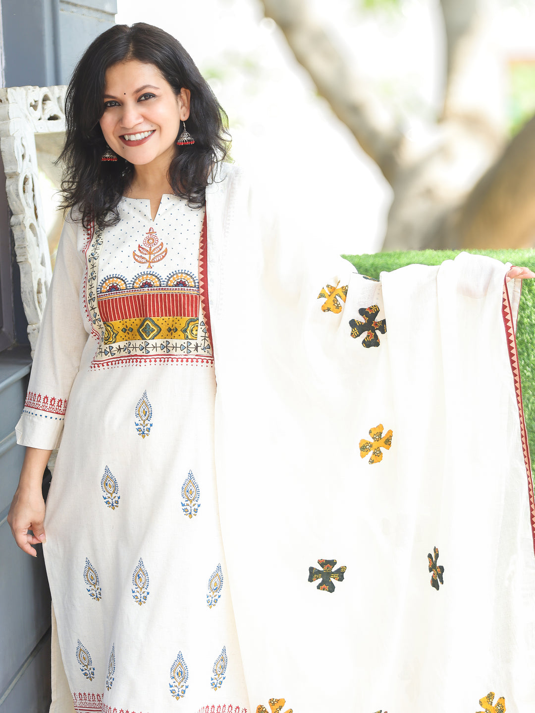 Nancy Shell White Embroidered 3 Piece Set