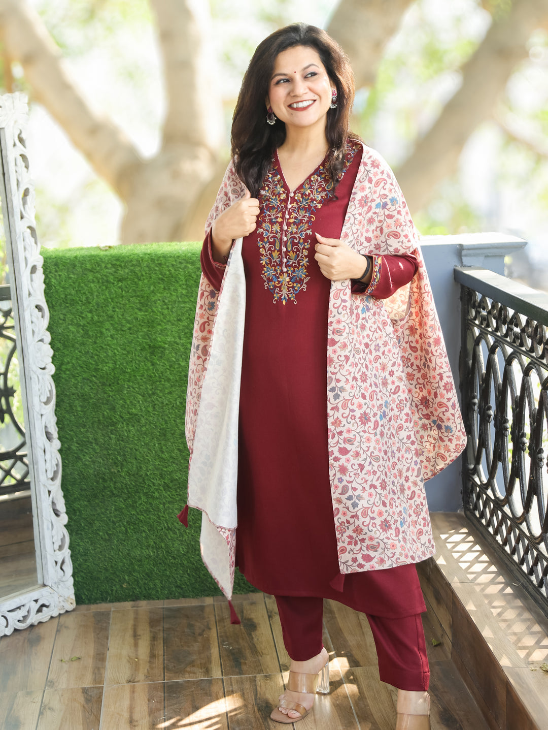 Darshani Maroon Embroidered Semi Pashmina Winter 2 Piece with Kanni Print Cape