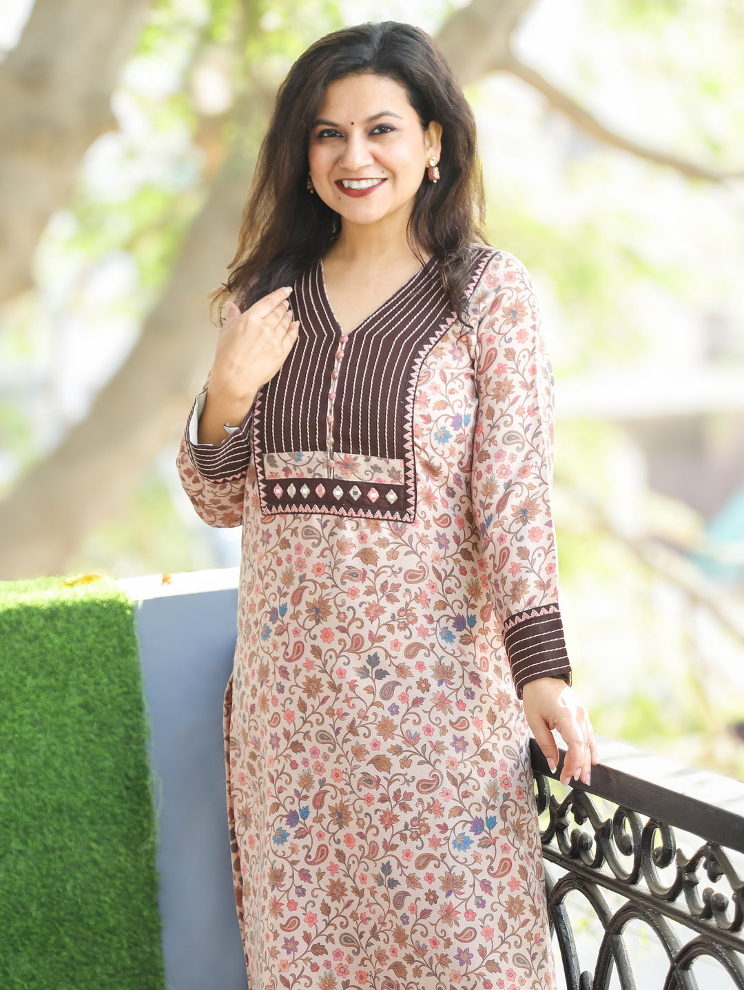 Aarushi Beige with Brown Kanni Print Running Stitch Yoke Semi Pashmina Winter Kurti