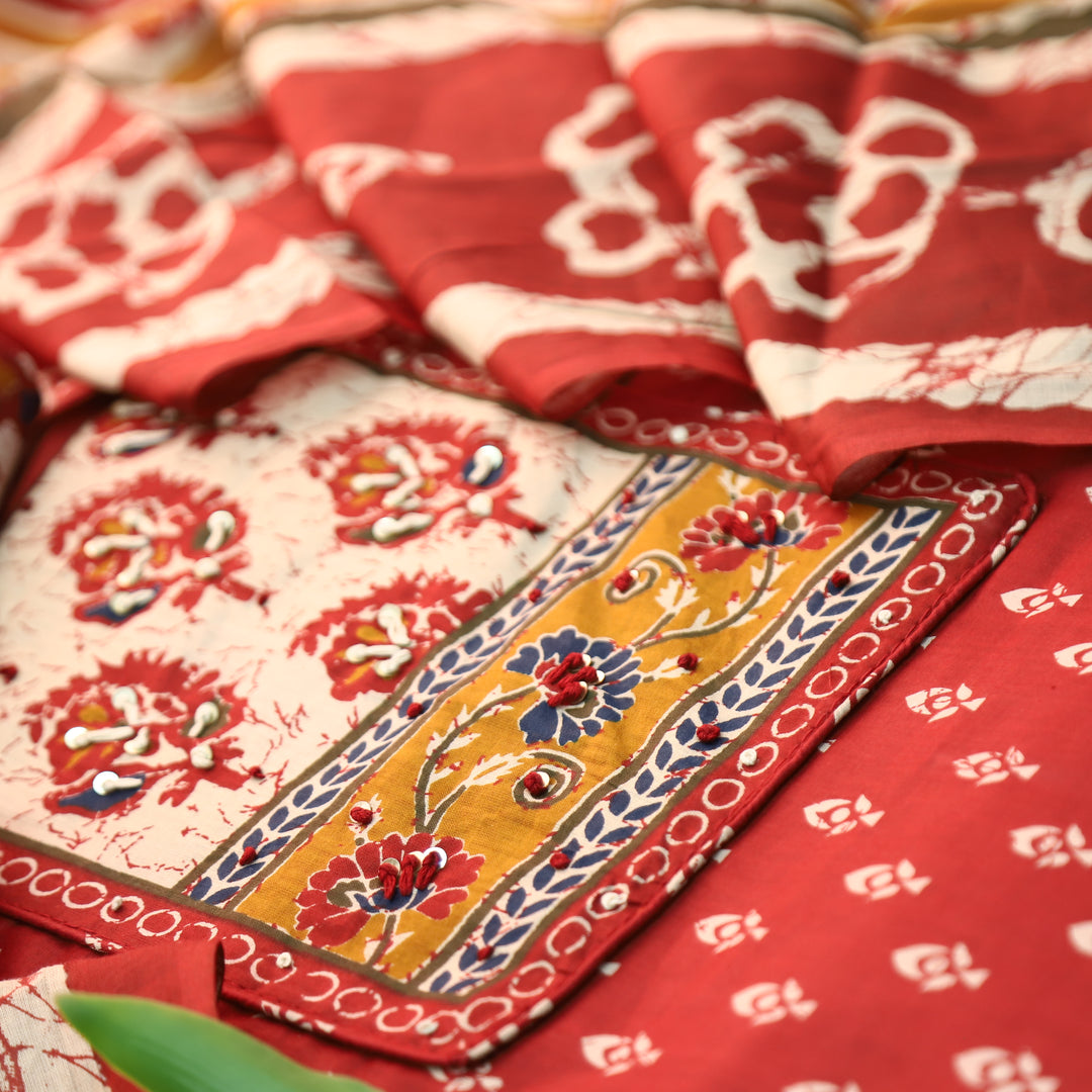 Noorani Tomato Red French Knot Neck Yoke Printed Cotton Set