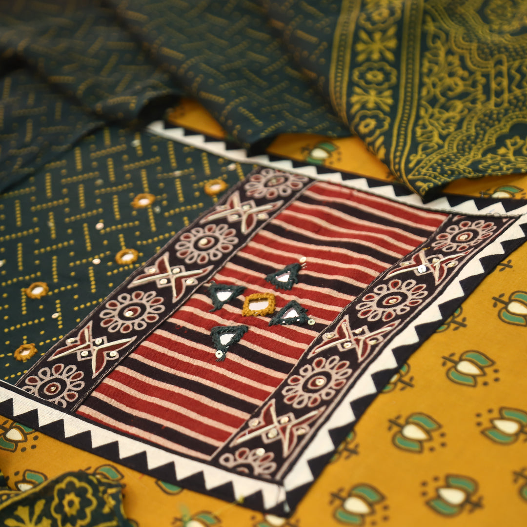 Saheli Dijon Yellow Kutch Mirror Yoke Lotus Print Cotton Set