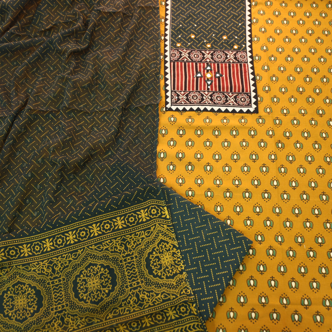 Saheli Dijon Yellow Kutch Mirror Yoke Lotus Print Cotton Set