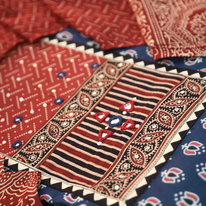 Saheli Denim Blue Kutch Mirror Yoke Lotus Print Cotton Set