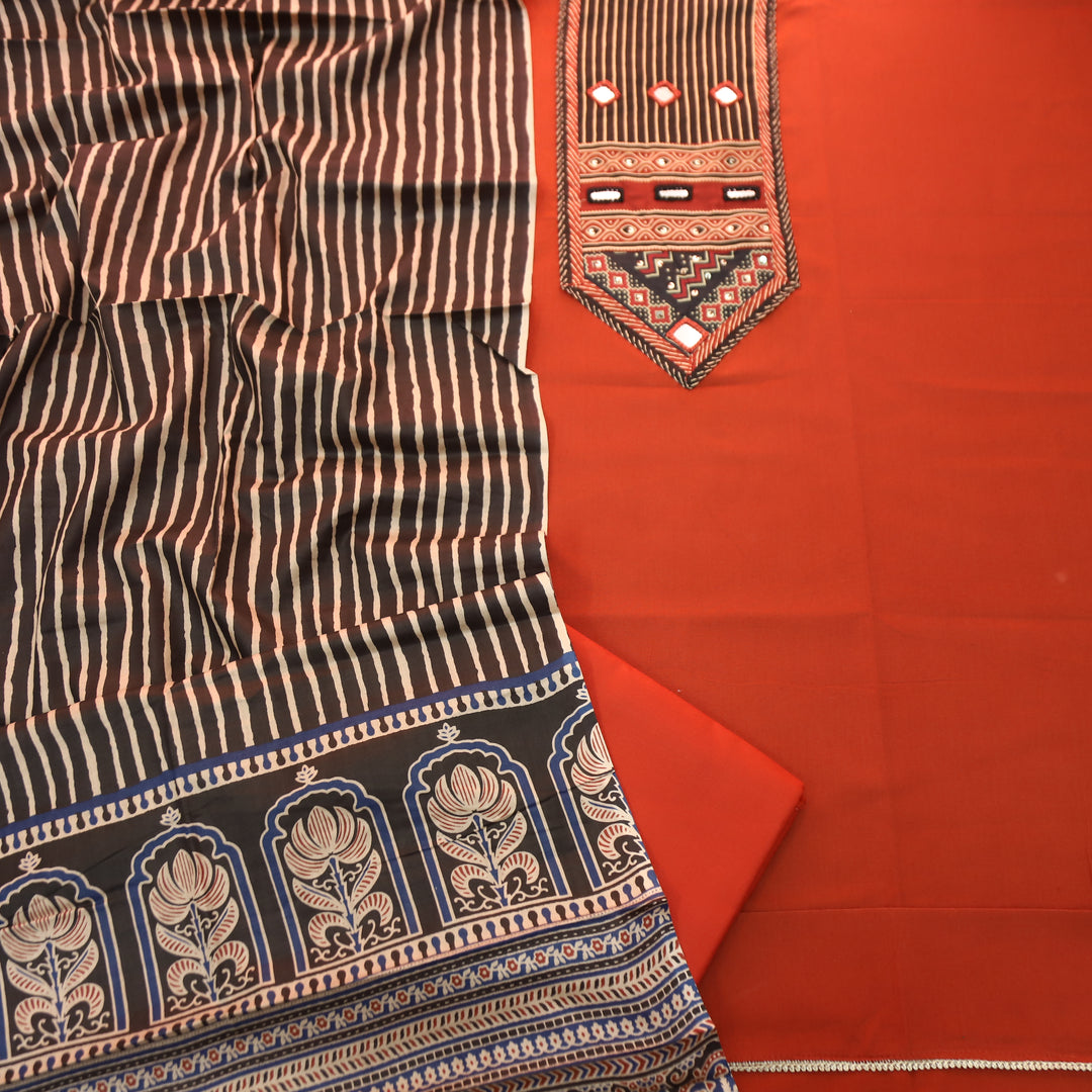 Roopsidhi Apple Red Mirror With Printed Yoke Cotton Set