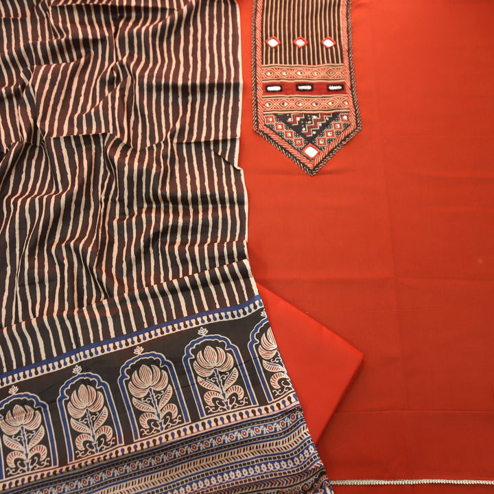 Roopsidhi Apple Red Mirror With Printed Yoke Cotton Set