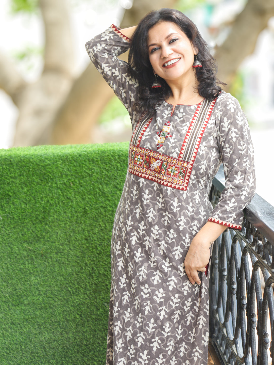 Gauri Kashish Kutch Mirror Dabu Cotton Kurti