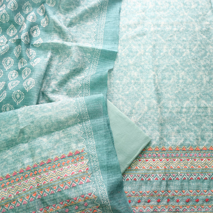 Iswah Sea Form Aqua  Embroidered Hem Linen Suit Set