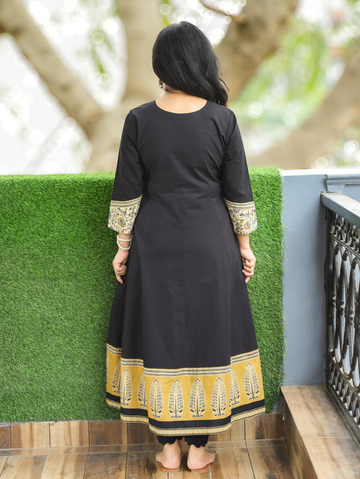 Raaha Ebony Black Mughal Style Anarkali Cotton Kurti