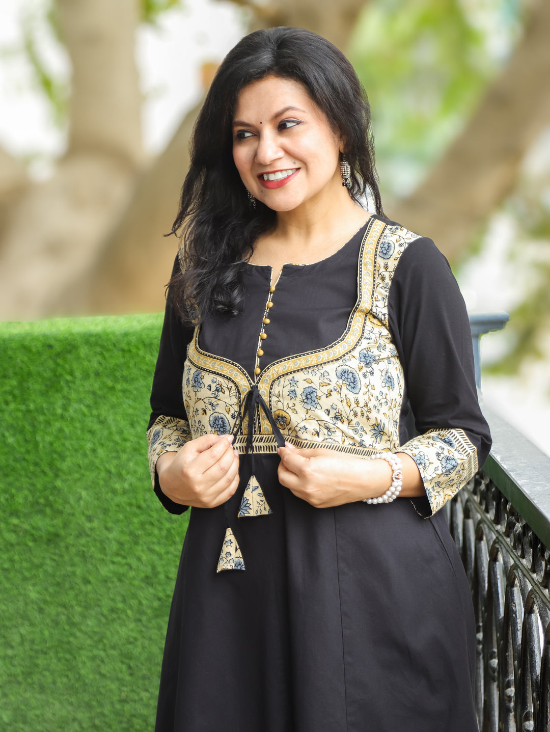 Raaha Ebony Black Mughal Style Anarkali Cotton Kurti
