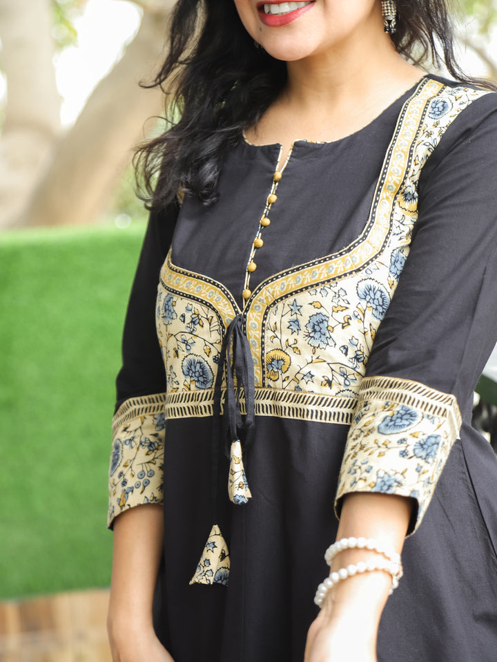Raaha Ebony Black Mughal Style Anarkali Cotton Kurti