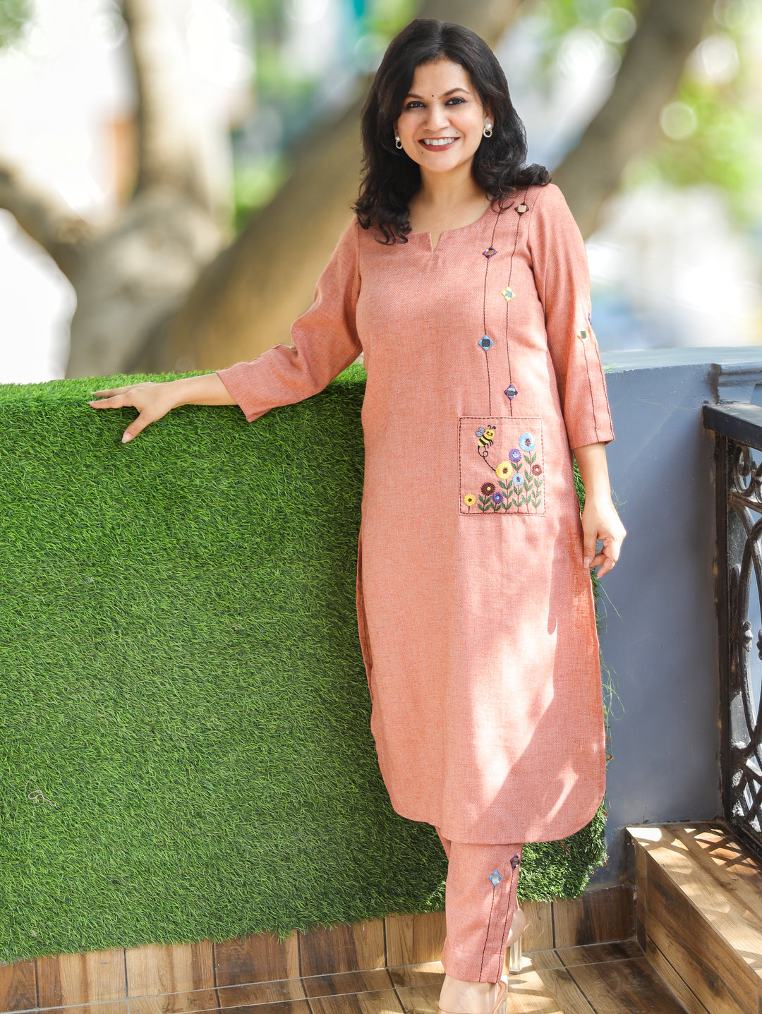 Jasmin Teracota Embroidered Jute 2 Piece Set