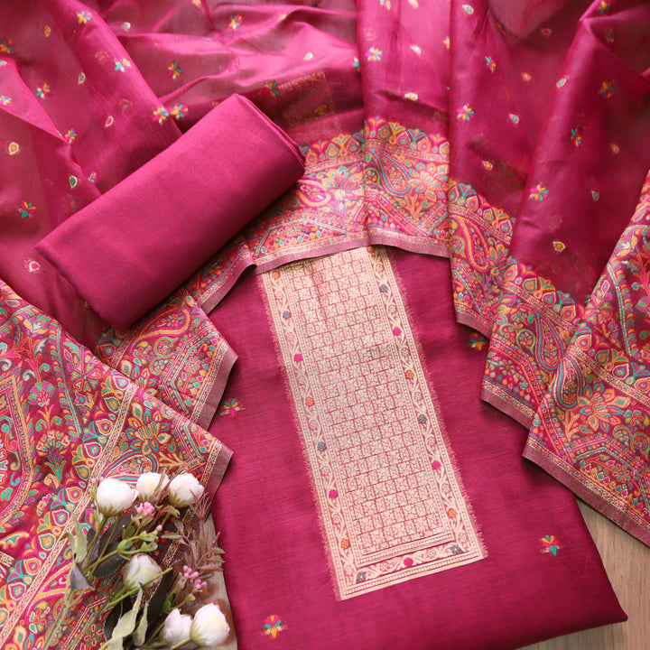Hamsafar Magenta Pink Thread with Zari Authentic Jamdani Weaved Hem Suit Set