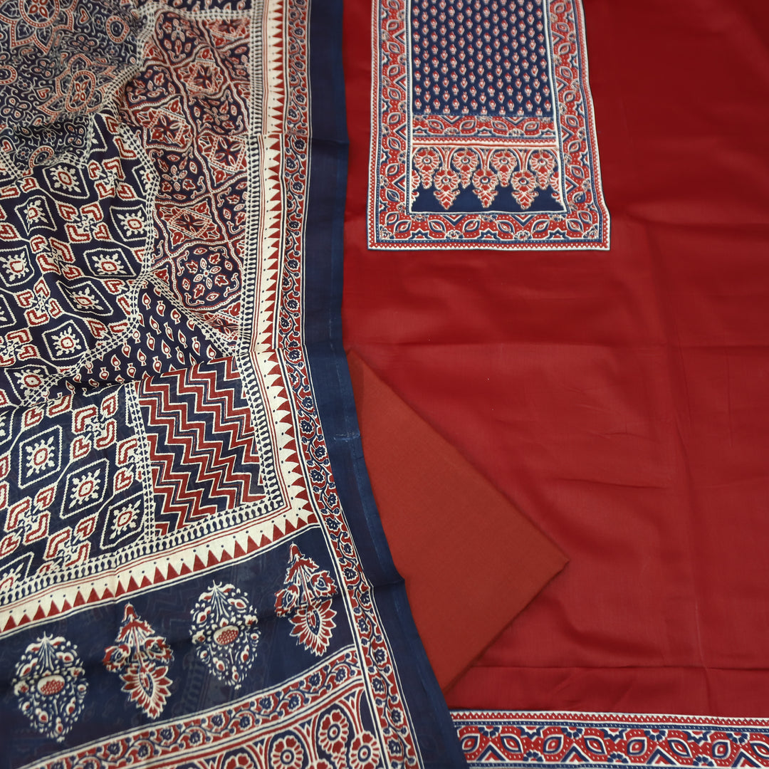 Nigahein Berry Red Chain Style Zari Ajrak Yoke Glazed Cotton Set D1