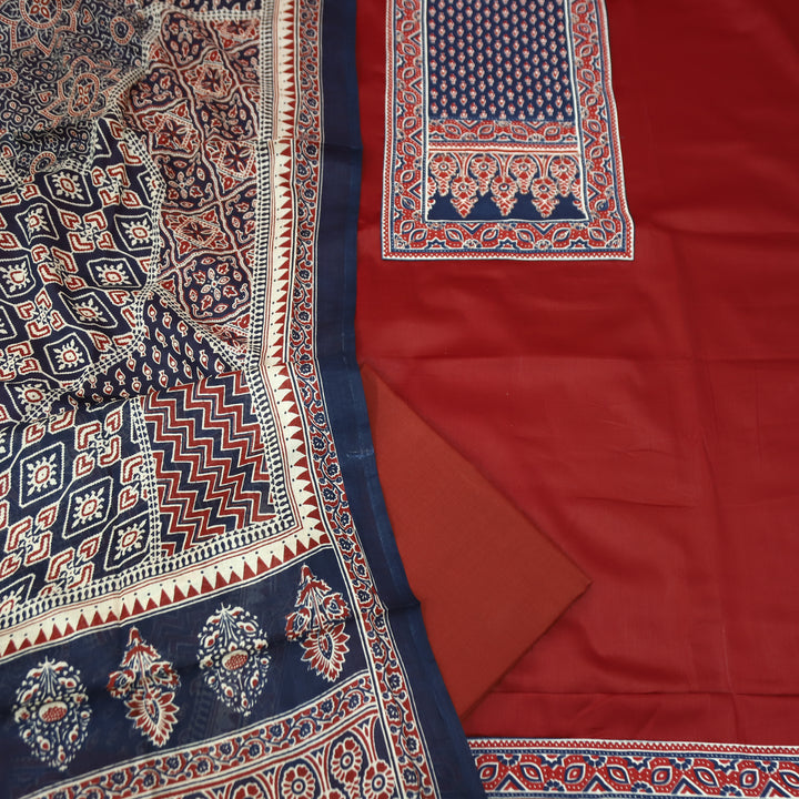Nigahein Berry Red Chain Style Zari Ajrak Yoke Glazed Cotton Set D1