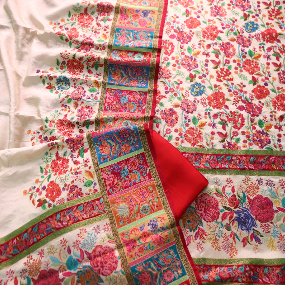 Saraayah Cream Luxe Pochampally Print in Pogishan Jacquard Weaved Gajji Silk Set