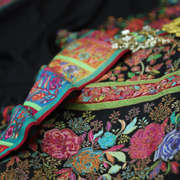 Saraayah Black Luxe Pochampally Print in Pogishan Jacquard Weaved Gajji Silk Set