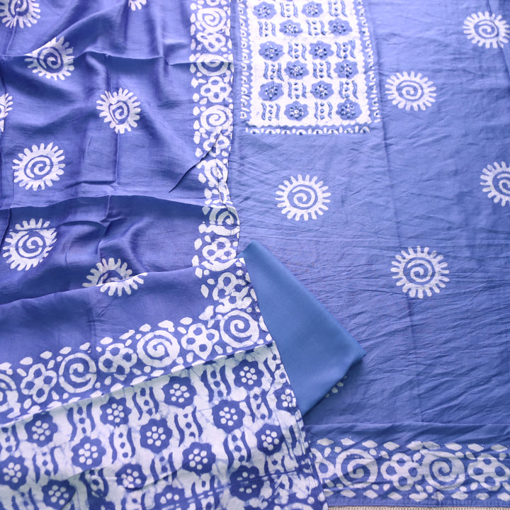 Kalyani  Faded Blue Fench Knot Batik Print Modal Set