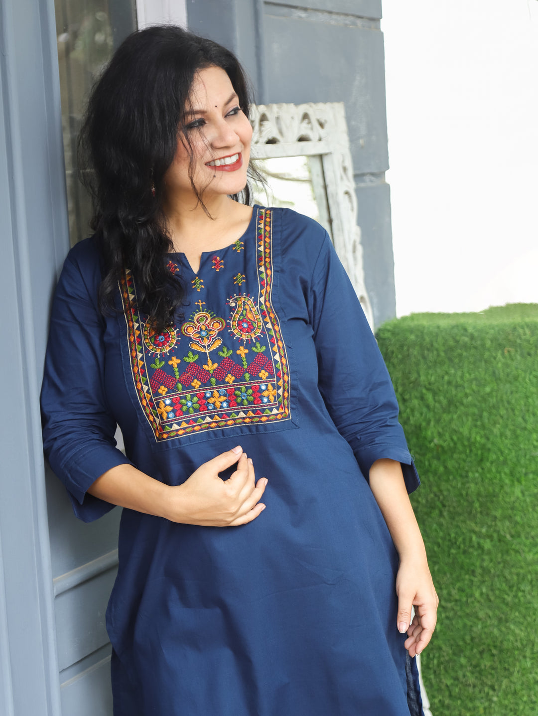 Hayat Navy Blue Emroidered Work Cotton Kurti